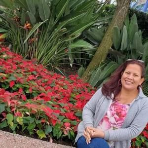 Meet your Posher, Gladys luisa